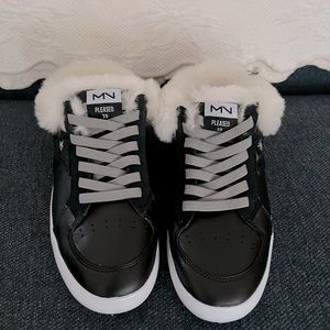 Slip on fur lined sneakers